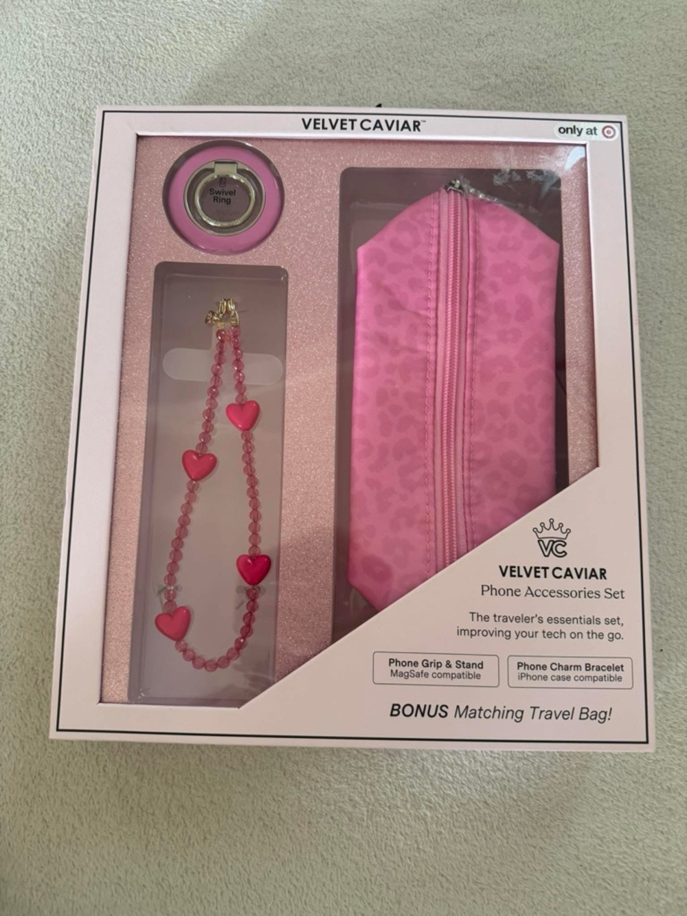 Velvet Caviar Pink Heart Charm Phone Accessory Set